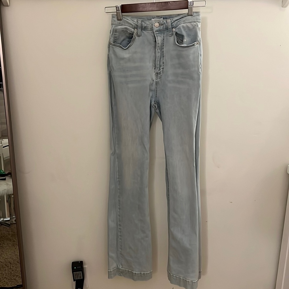 Light Wash Jeans